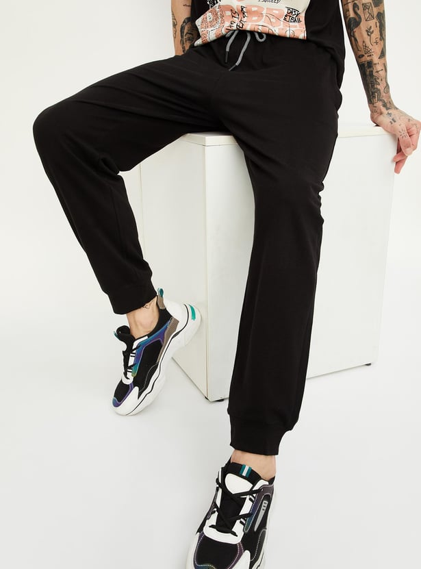 Men Solid Athleisure Joggers