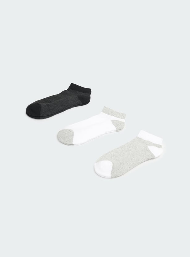 Men Colourblocked Ankle Length Socks - Pack of 3