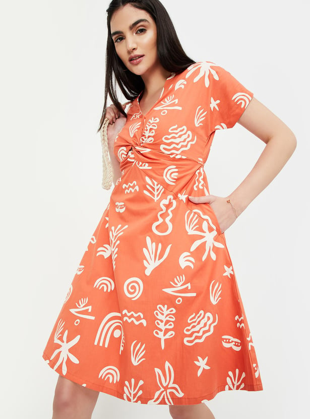 Women Printed Twisted A-line Dress