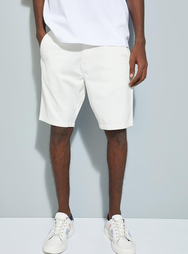 URB_N Men Slim Fit Solid Shorts