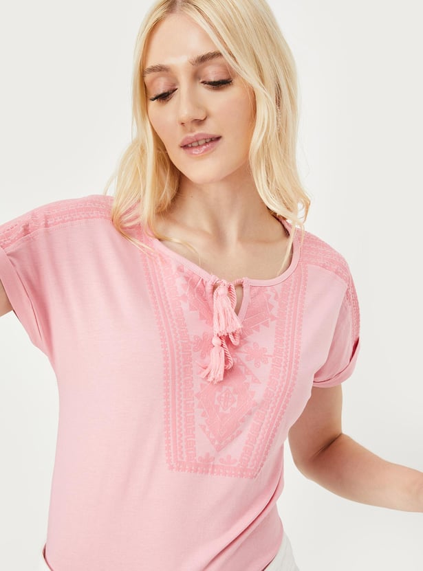 Women Printed Tie-Up Neck Top