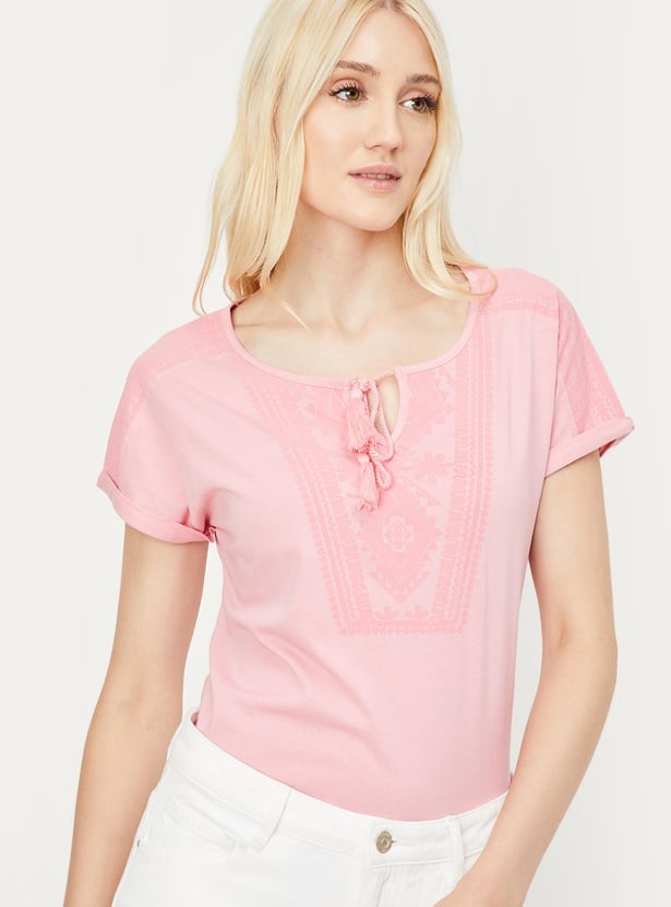 Women Printed Tie-Up Neck Top
