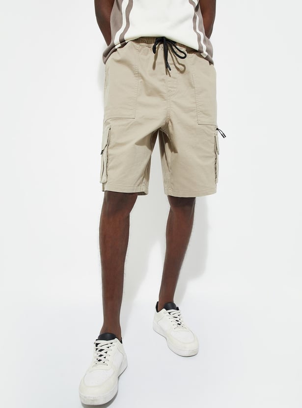 URB_N Men Solid Cargo Shorts