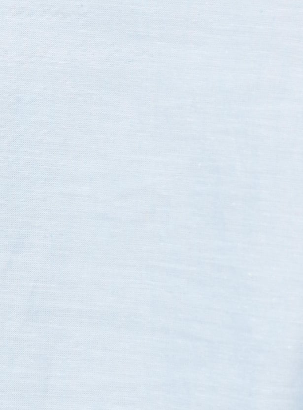 Women Embroidered Kurta with Pocket