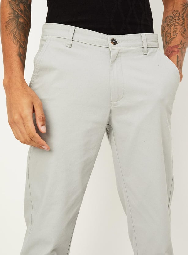 Men Solid Slim Fit Chinos