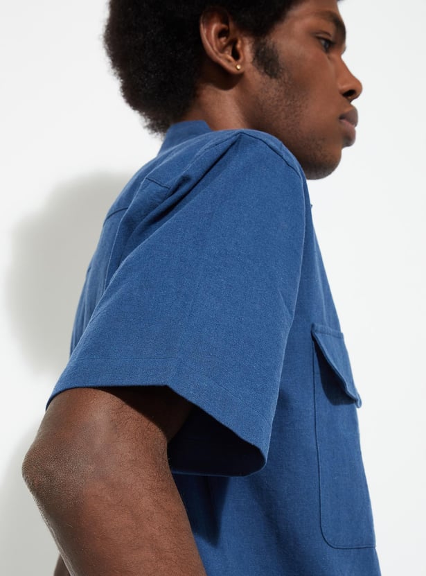 URB_N Men Oversized Solid Flap Pocket Shirt