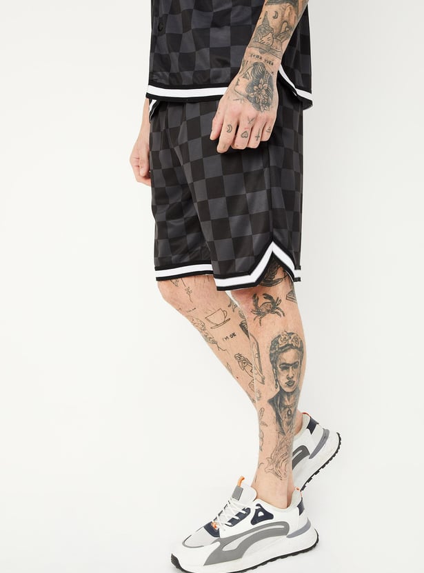 Men Checked Athleisure Shorts