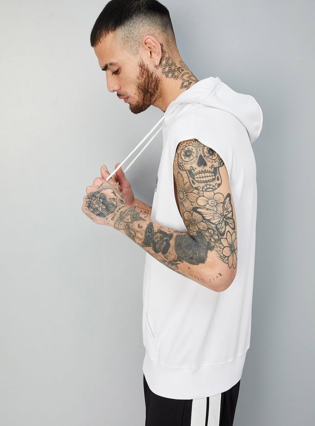 Men Printed Sleeveless Hooded T-shirt