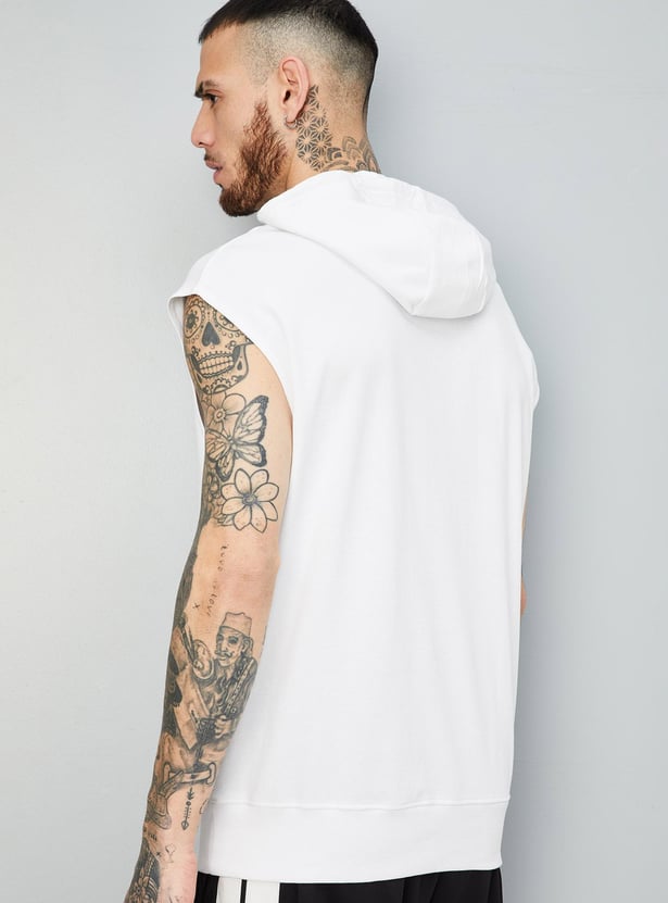 Men Printed Sleeveless Hooded T-shirt