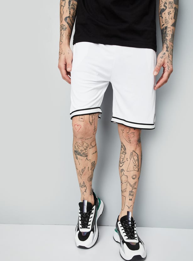 Men Athleisure Knit Shorts with Contrast Trim