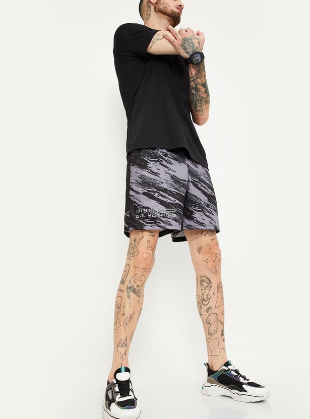 Men Printed Active Shorts