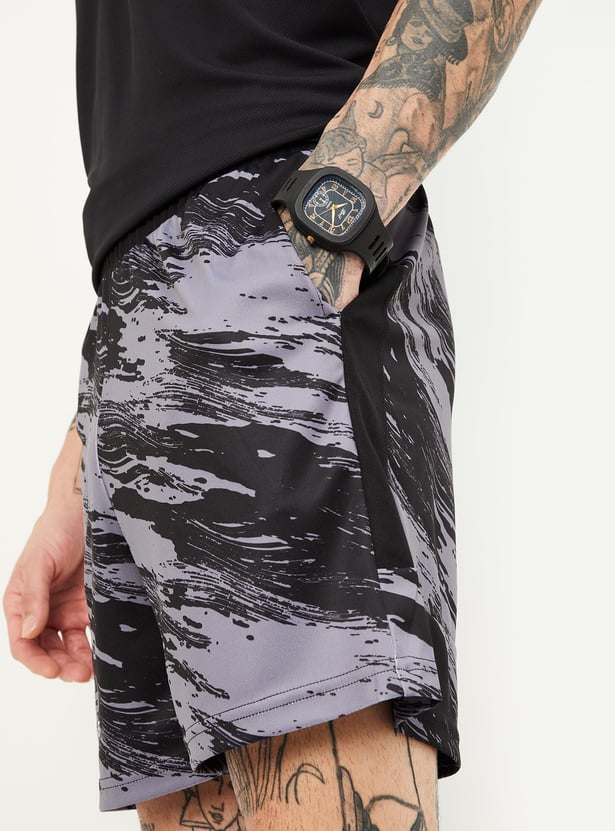 Men Printed Active Shorts