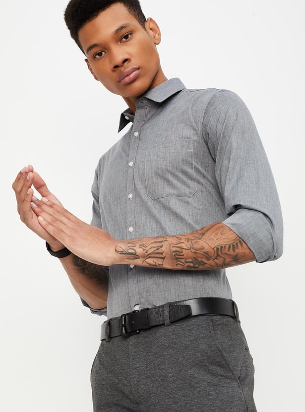 Men Regular Fit Solid Formal Shirt