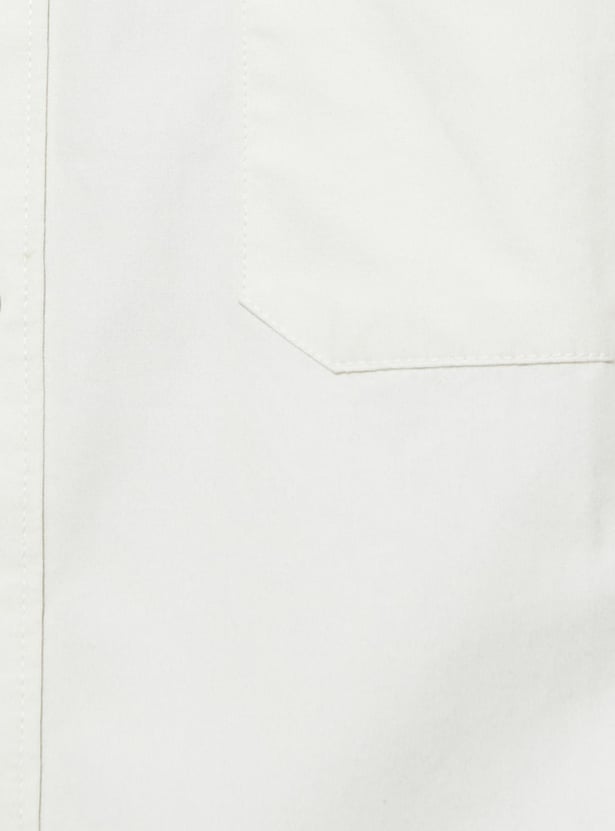 URB_N Men Relaxed Fit Solid Flap Pocket Shirt