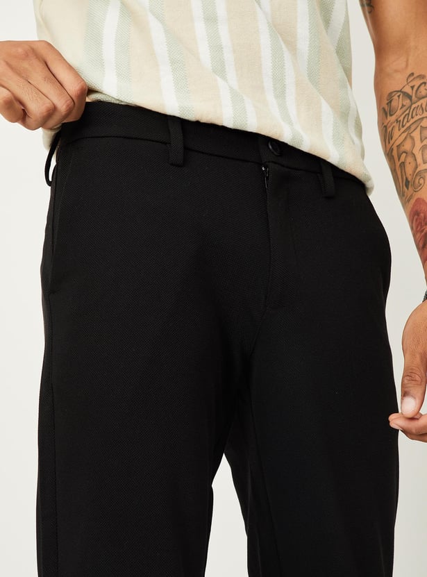 Men Solid Slim Fit Chinos