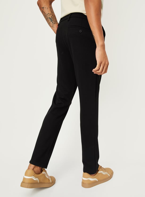 Men Solid Slim Fit Chinos