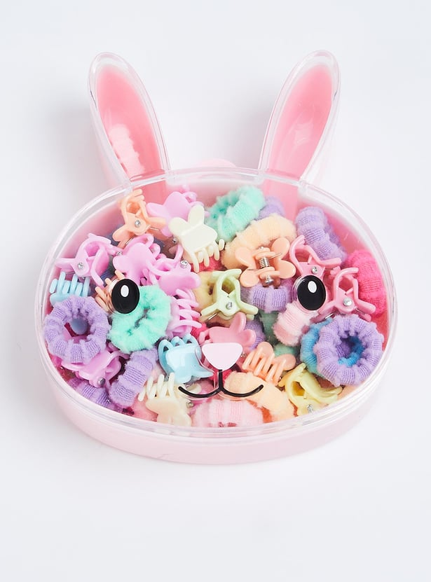 Buy Girls Assorted Hair Accessories Set Online at just Rs. 299.0