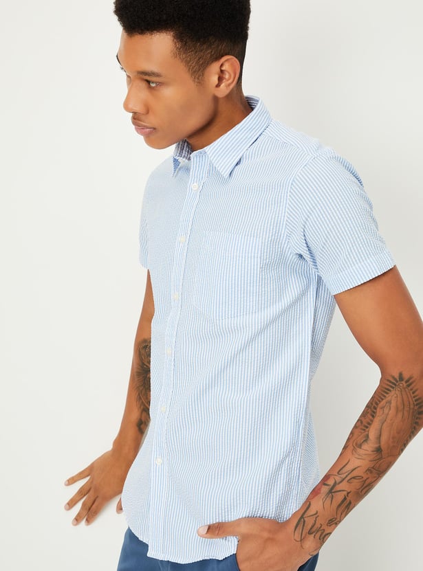 Men Regular Fit Striped Casual Shirt