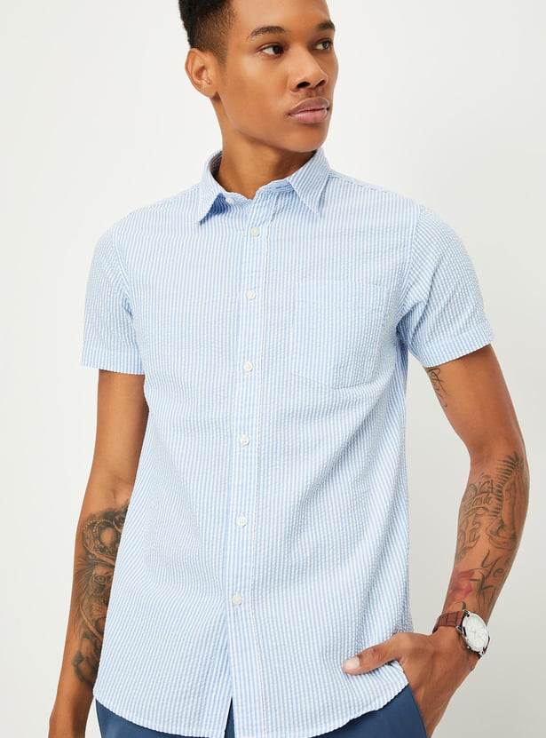 Men Regular Fit Striped Casual Shirt