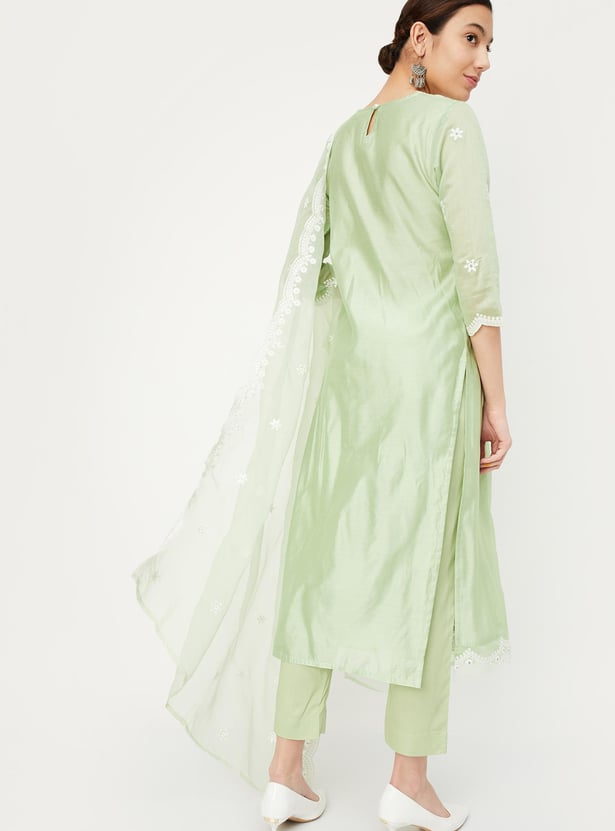 Women Embroidered Kurta Set with Dupatta