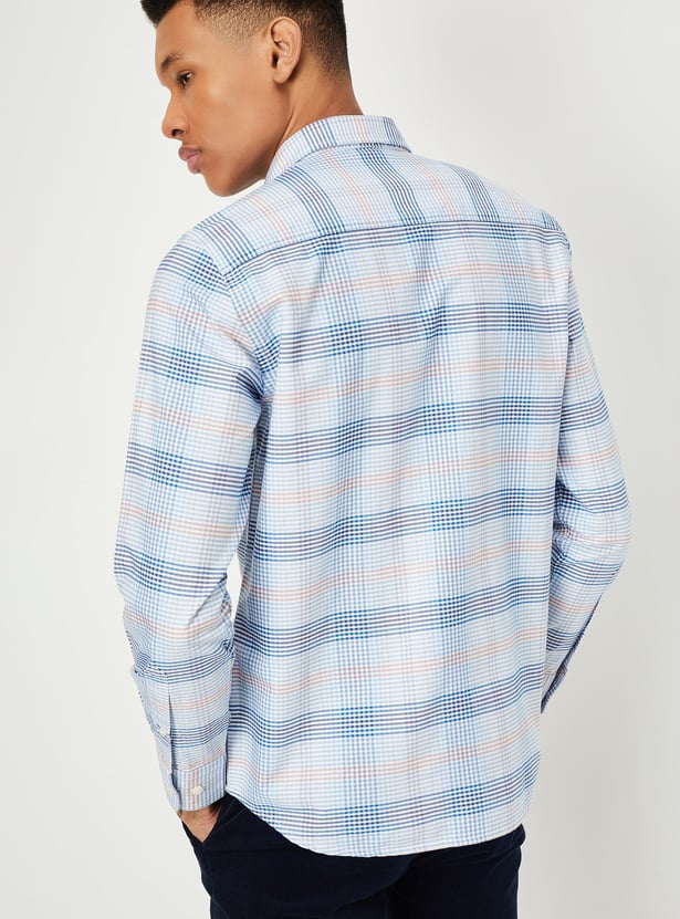 Men Regular Fit Checked Casual Shirt