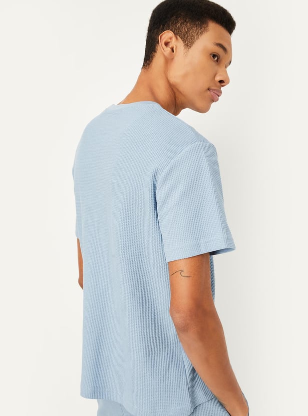Men Waffle Patterned Lounge T-shirt
