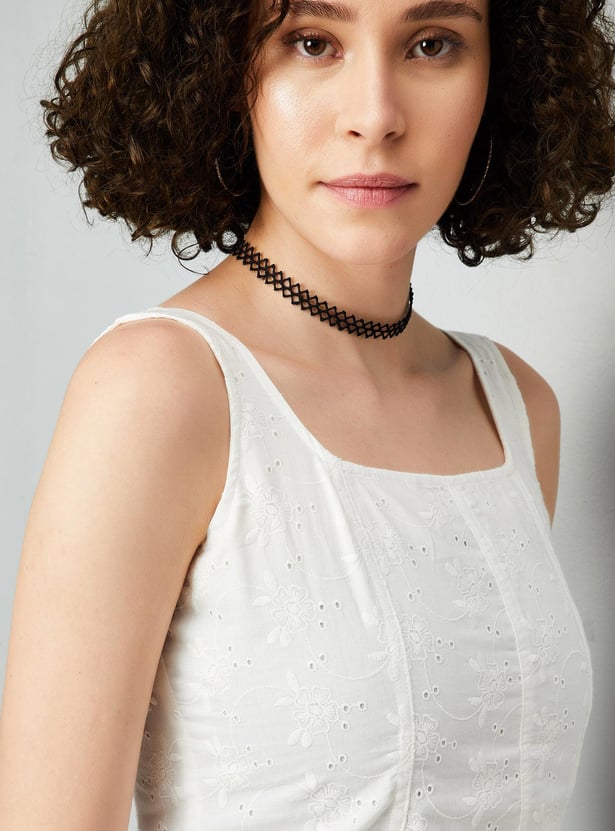 Women Schiffli Crop Top