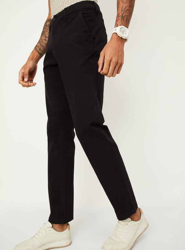 Men Solid Flexi Waist Slim Fit Chinos