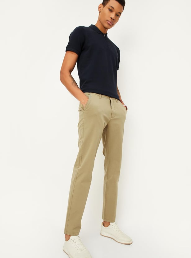 Men Solid Flexi Waist Slim Fit Chinos