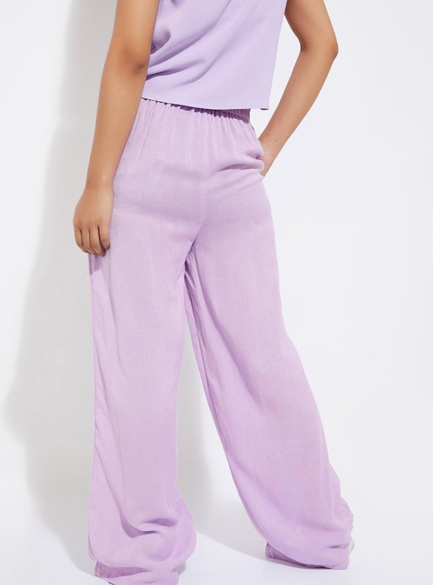 URB_N Women Solid Relaxed Fit Trousers