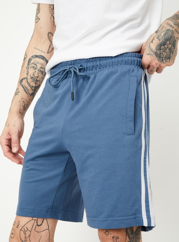 Men Side Striped Sports Shorts