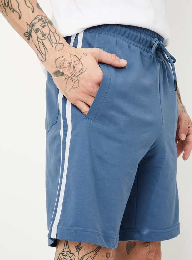 Men Side Striped Sports Shorts