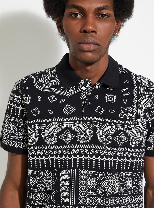 URB_N Men Slim Fit Bandana Printed Polo T-shirt