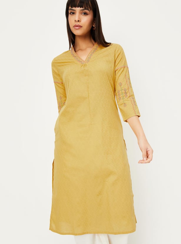 Women Embroidered Straight Kurta