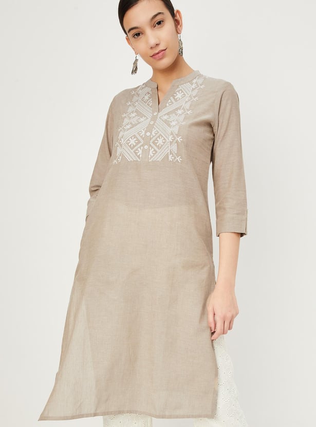 Women Embroidered Kurta with Pocket