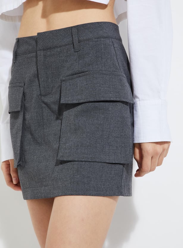 【Anyone more】Tunt grey mini skirt pants low waisted mini suiting skirt - Dark Grey Melange | Monki WW