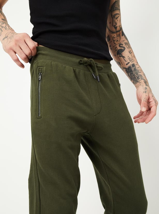 Men Solid Joggers with Zip Pockets