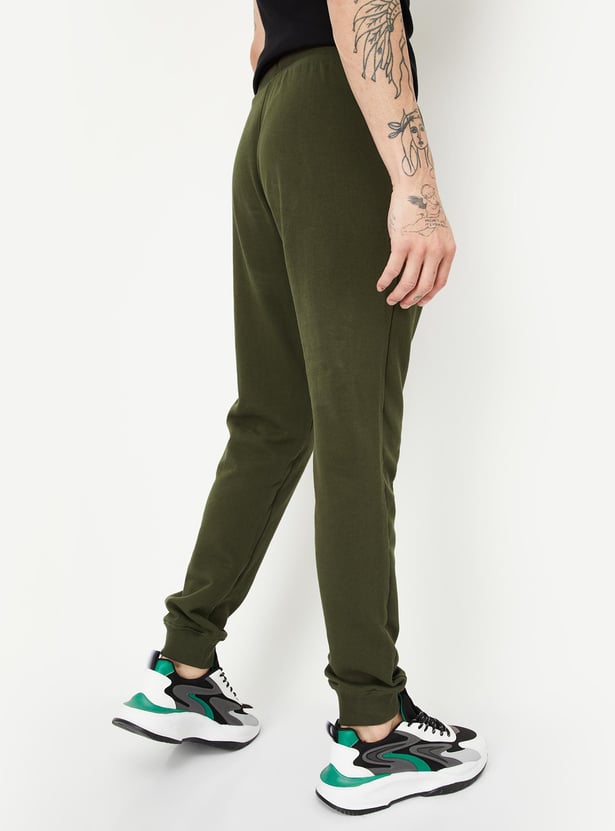 Men Solid Joggers with Zip Pockets