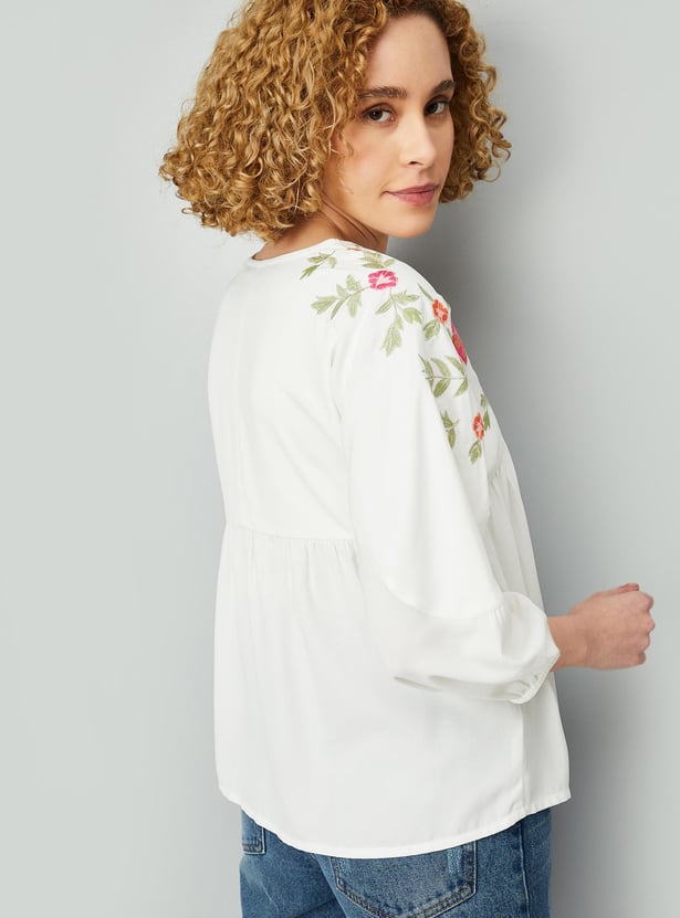 Women Floral Embroidered Tunic