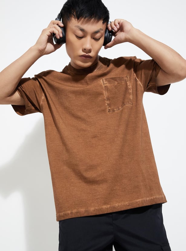 Buy URB_N Men Oversized Pigment Dyed T-shirt Online at just