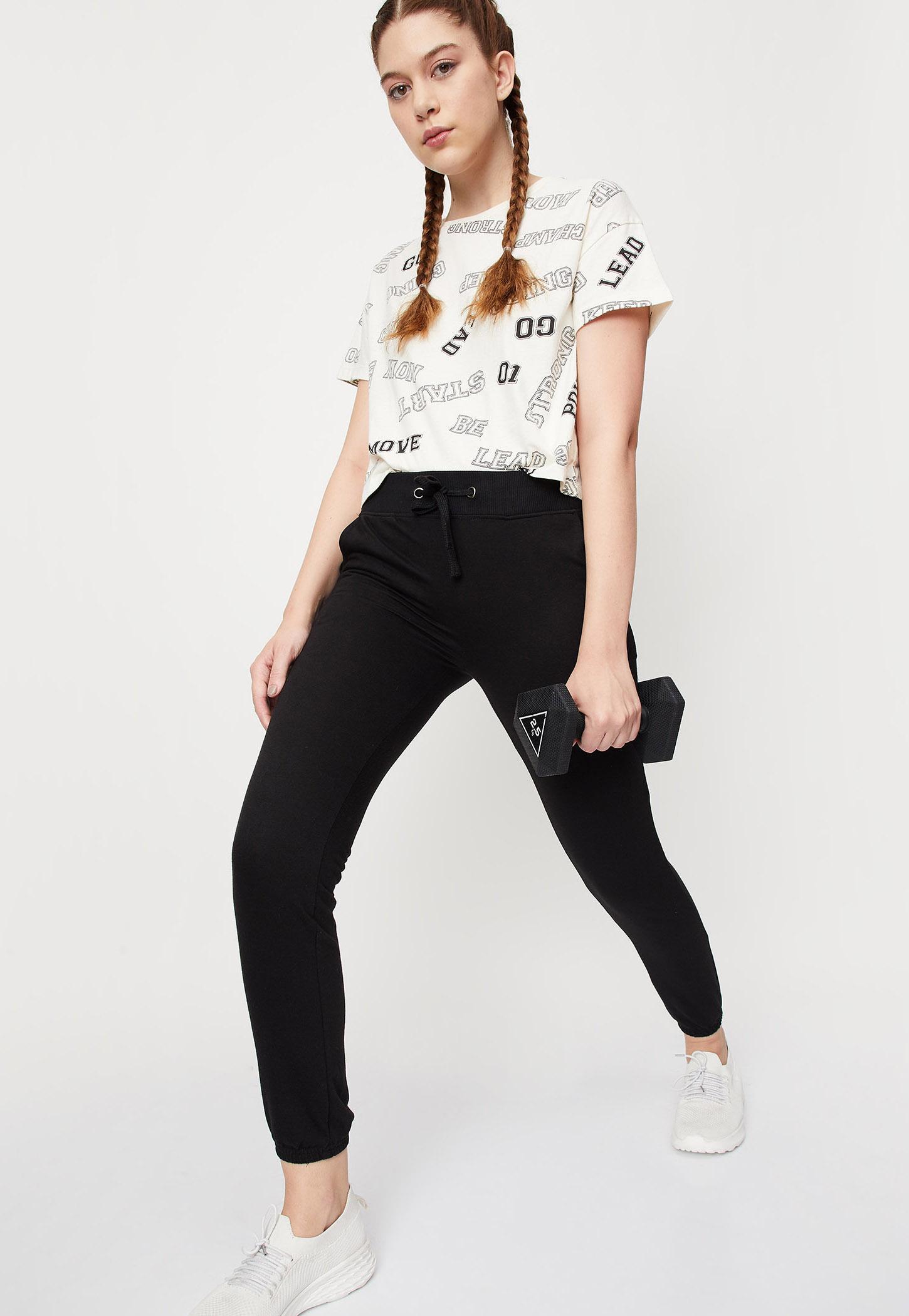 Women Solid Sports Joggers-image-18