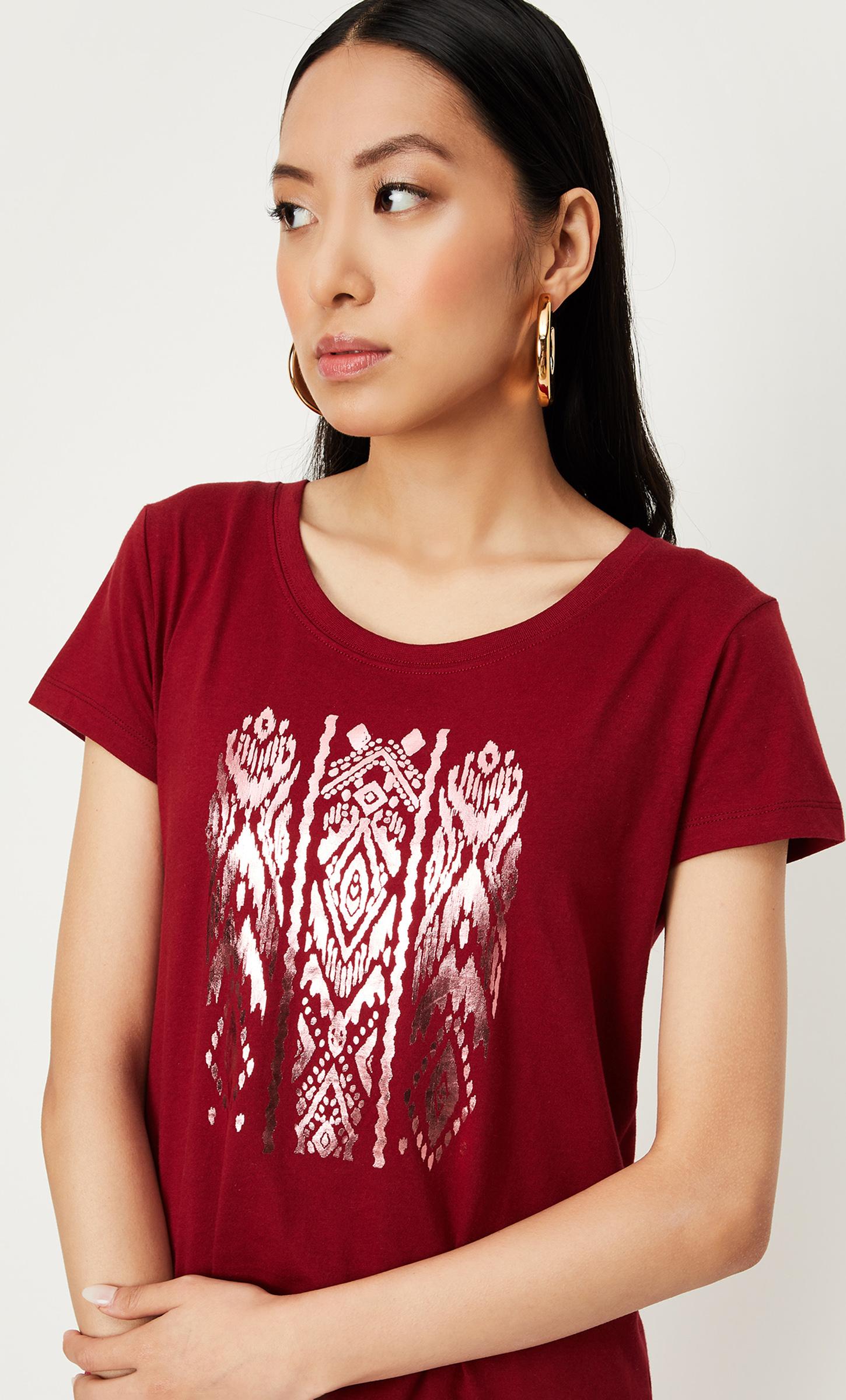 Women Foil Graphic Print T-shirt-picture-49