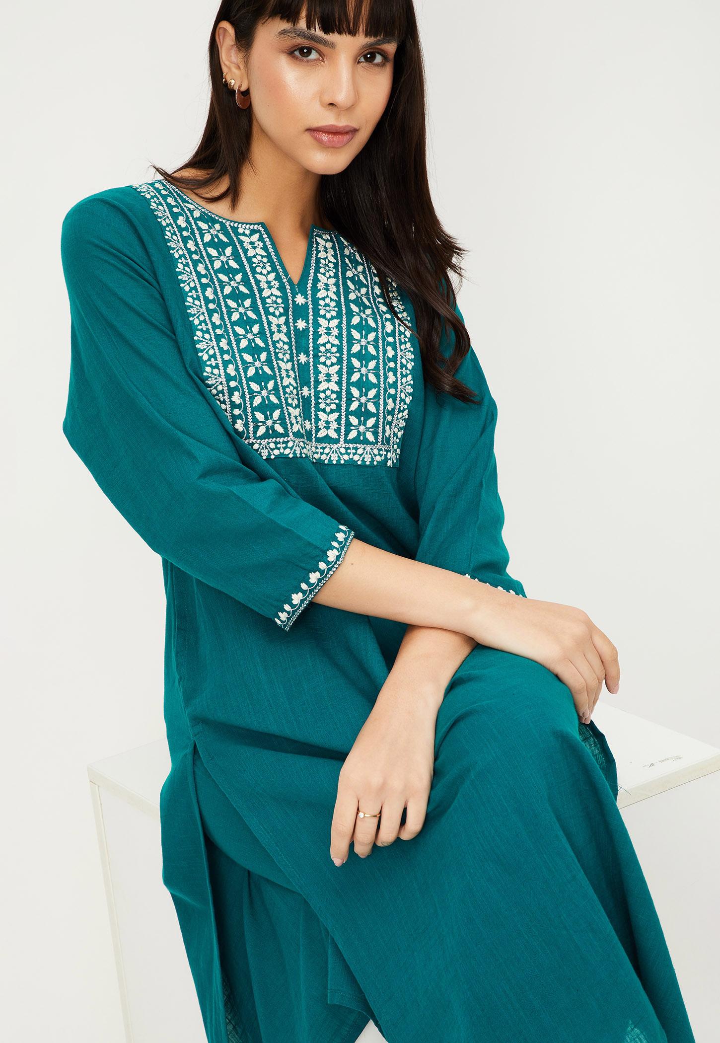 Women Embroidered Kurta with Straight Pants-image-15